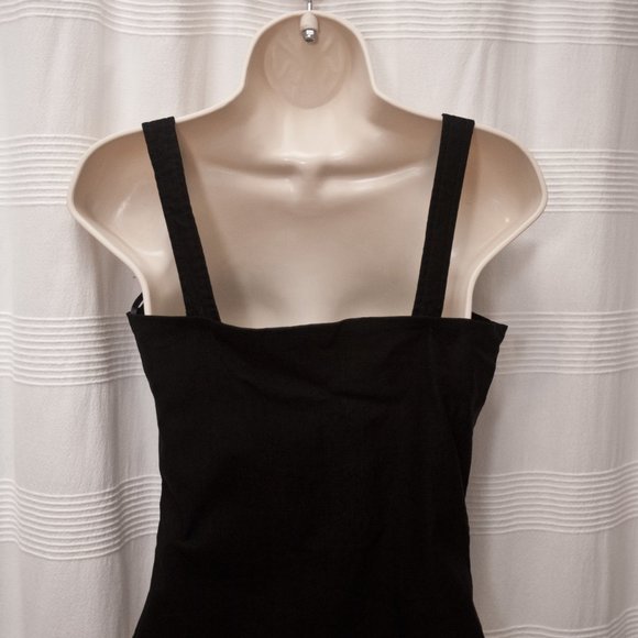 Black Notch Top - Picture 3 of 6